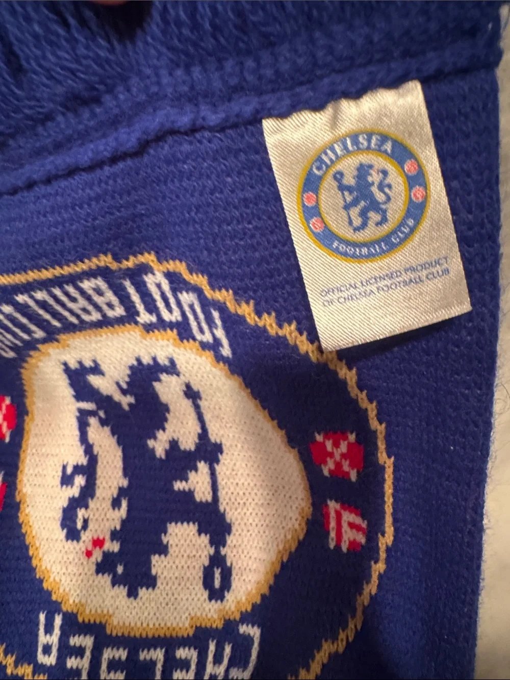 Chelsea Football Club soccer blue & white stripe Chelsea logo fringed scarf.
